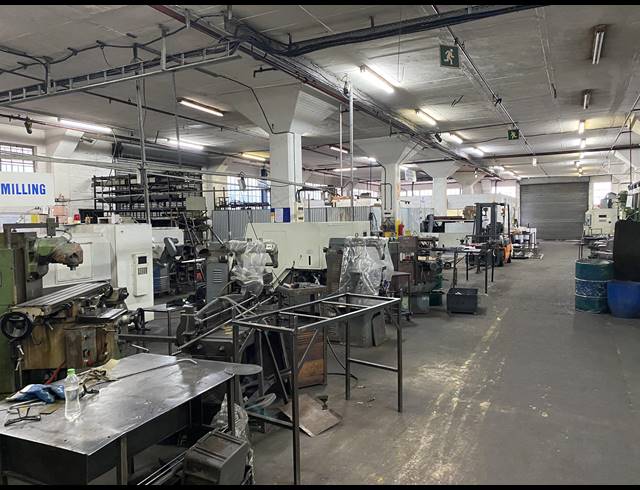 1,000M² WAREHOUSE TO LET IN WESTMEAD